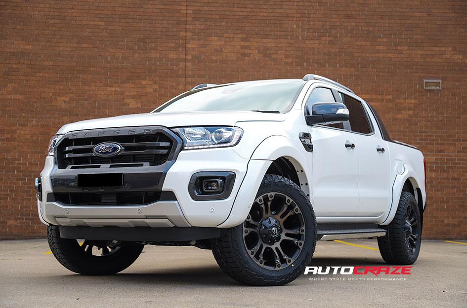 FORD-RANGER-VAPOR-BLACK-MACHINED-WITH-DARK-TINT